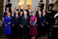 Přehledně: Pavel jmenoval Babišův kabinet. Kdo je kdo v nové vládě?!