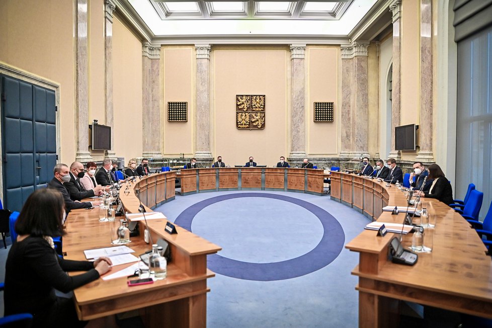 První jednání vlády premiéra Petra Fialy (ODS) (17.12.2021)