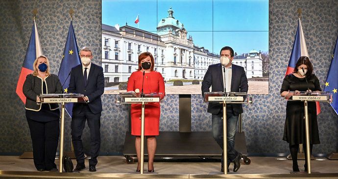 Jednání vlády: Ministři Dostálová, Havlíček, Schillerová, Hamáček a Maláčová (1.3.2021)