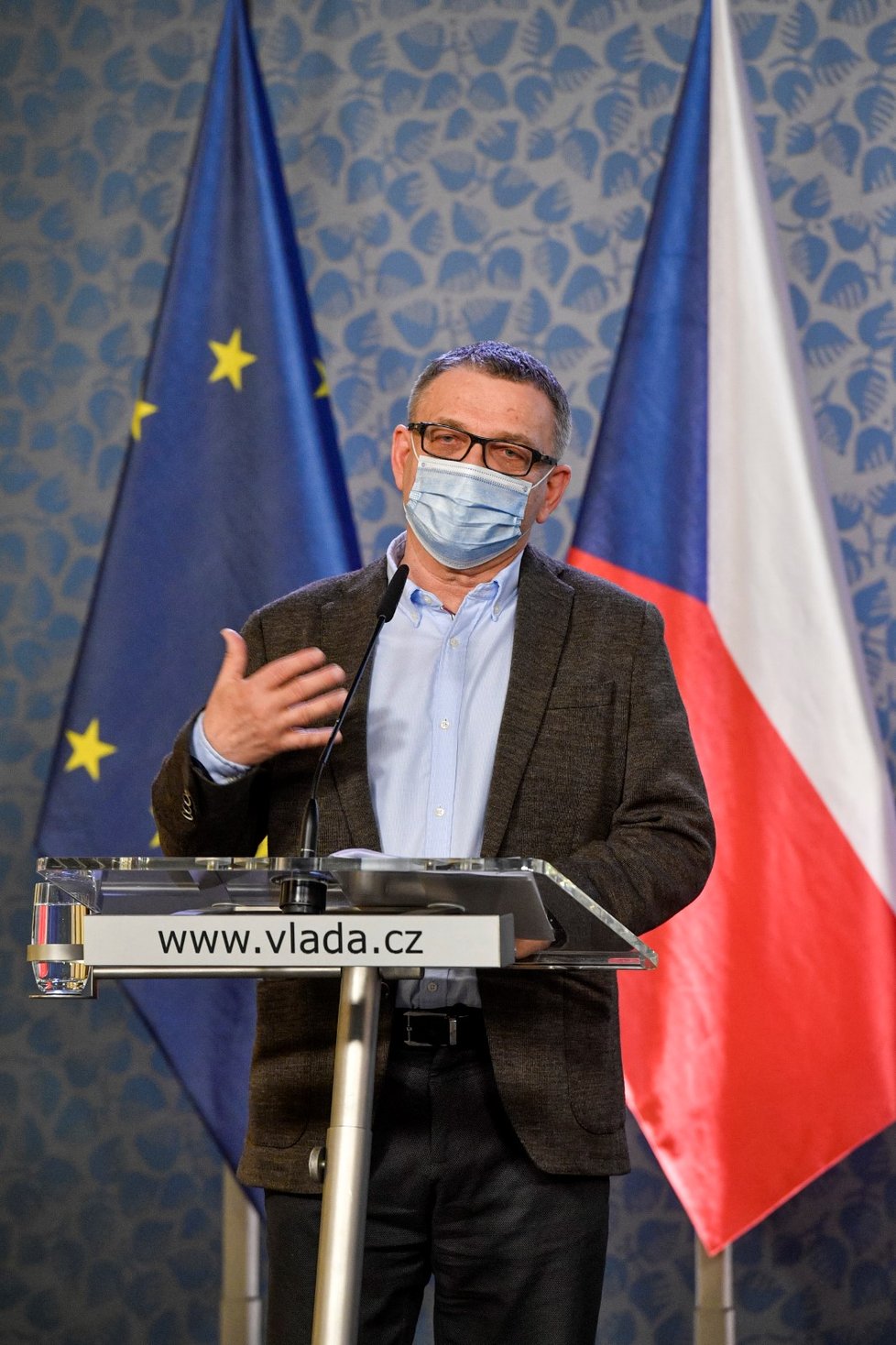 Tisková konference po jednání vlády (7. 12. 2020): Lubomír Zaorálek (ČSSD)