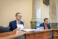 Vláda kývla na pravidla k 5 tisícům na dítě: Kdo na příspěvek dosáhne a kdy ho dostane?