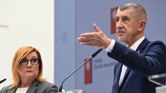 Vláda musela něco udělat pro „naše lidi“. Levnější nafta ale problém nastupující inflace nevyřeší Vláda musela něco udělat pro „naše lidi“. Levnější nafta ale problém nastupující inflace nevyřeší