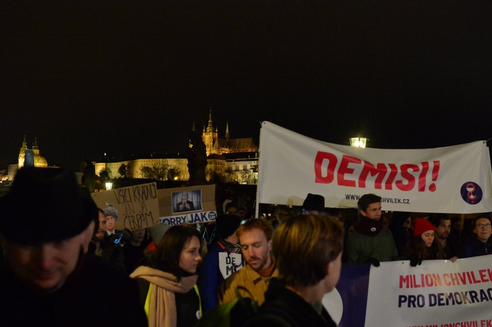 Protivládní protest v centru Prahy (23. 11. 2018)
