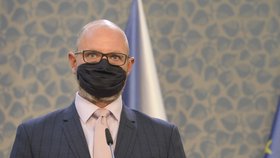 ministr školství Robert Plaga na tiskové konferenci po jednání vlády 7. 9. 2020