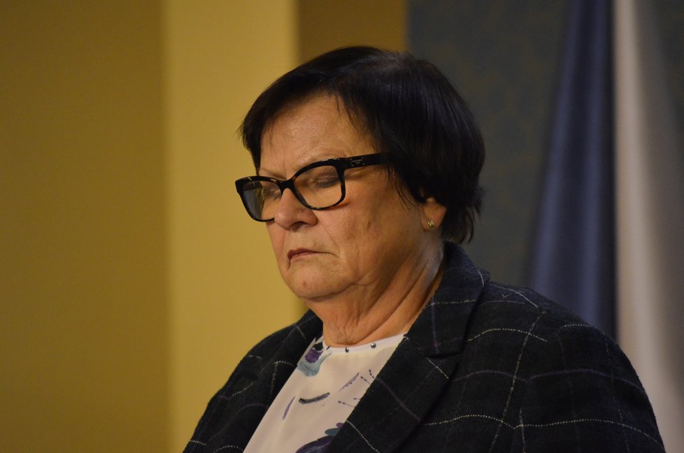 Ministryně spravedlnosti Marie Benešová (za ANO) na tiskové konferenci na Úřadu vlády (9. 12. 2019)