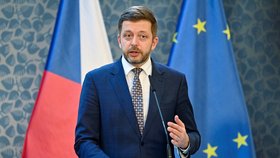 Ministr vnitra Vít Rakušan vystoupil na tiskové konferenci po schůzi vlády