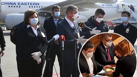 Vláda vítá na letišti ochranné pomůcky z Číny
