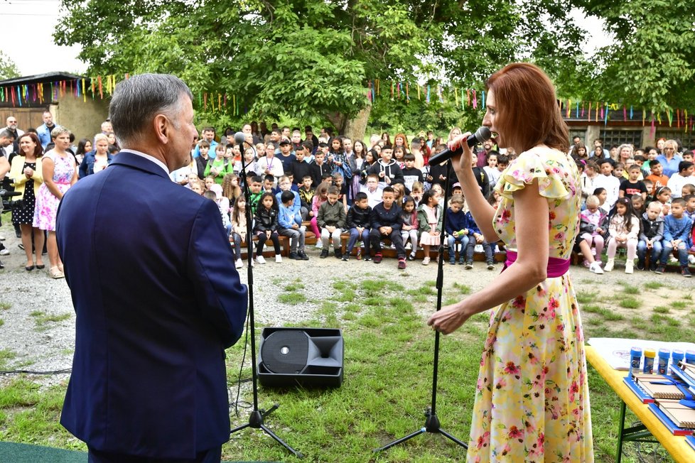 Ministr školství, mládeže a tělovýchovy Vladimír Balaš (STAN) zahájil školní rok na Základní škole Trmice. (1.9.2022)