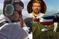 Náměstek Mládka v nebesích: Na jednání do ciziny létá sám, pilotuje české stroje