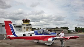 Náměstek ministra průmyslu a obchodu Mládka Vladimír Bärtl je velký fanoušek letectví i aktivní pilot.