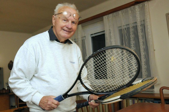 Ve věku 100 zemřel neurochirurg Vladimír Beneš nejstarší.