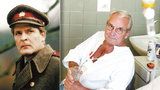»Major Zeman« Vladimír Brabec: 16 hodin bez pomoci doma na podlaze!