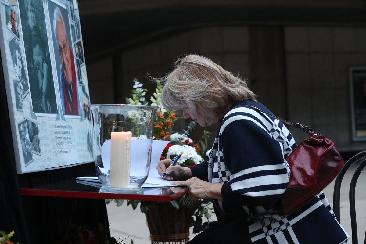 Carmen Mayerová (72): Herečka se s Brabcem setkala nejen v Zemanovi, a proto přišla v doprovodu manžela Petra Kostky.