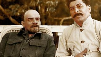 Staline, ty zrůdo, zase stojíš Leninovi na hlavě?! Politické fóry z naší minulosti