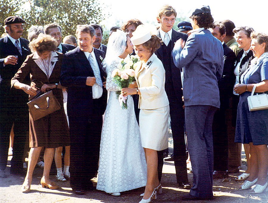 1973 Třešňová - Jiřina Bohdalová a Hana Maciuchová