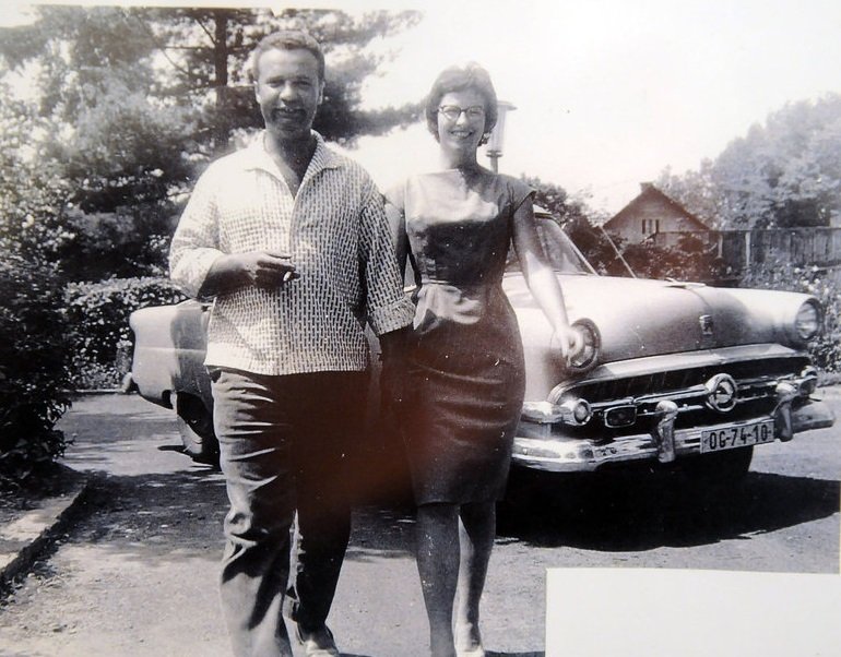 Herec s manželkou Olgou v roce 1961.