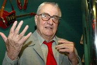 Temné spojení spisovatele Párala s StB: Krycí jméno Pamír! Svazek záhadně rychle zničili
