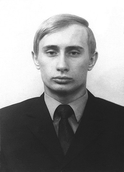 Vladimir Putin zamlada.