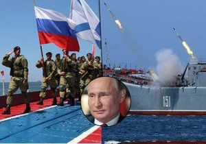 Vojenský expert varuje: Putin mění Krym na vojenskou základnu, na poloostrov přesouvá část jaderného arzenálu. Snímky z vojenské přehlídky v Sevastopolu.