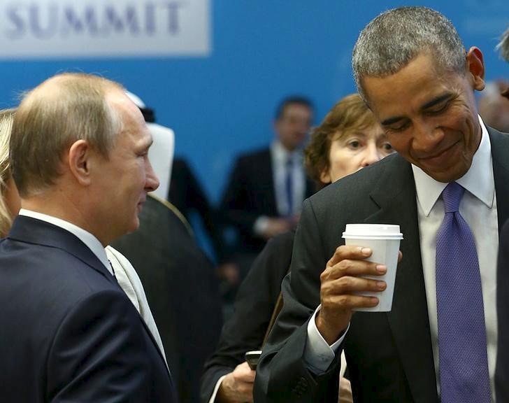 Vladimir Putin a Barack Obama na Summitu G20 v Turecku.