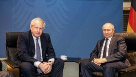 Ruský prezident Vladimir Putin a britský premiér Boris Johnson na berlínské konferenci o Libyi (19. 1. 2020)