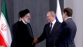 Vladimir Putin a íránský prezident Ebrahim Raisi