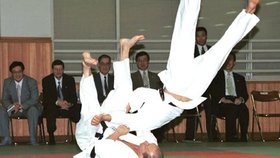 Putin na judistické akci v Japonsku, 2000