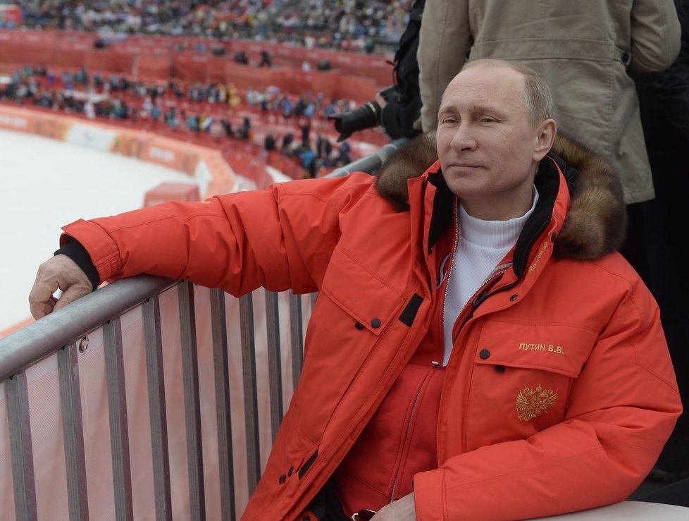 Švihák Putin při mužském super G na paralympiádě