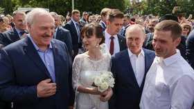 Putin přivítal v Rusku spojence Lukašenka (24.7.2023)