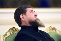 Putinova řezníka Kadyrova trápí zdraví: Kvůli léčbě létal opakovaně do Moskvy?