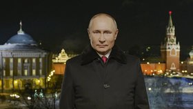 Vladimir Putin při projevu na nový rok 2022