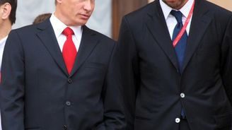 Americké sankce ženou ruské miliardáře do Putinových rukou, píše Bloomberg