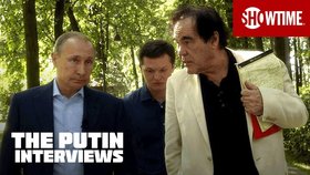 12 sezení měl Stone s Putinem během dvou let. Čtyři díly rozhovorů vysílá televize Showtime.