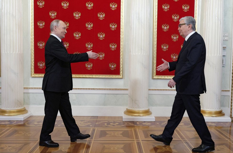 Setkání ruského prezidenta Vladimira Putina s kazašským prezidentem Kassymem-Jomartem Tokajevem (9.5.2023)