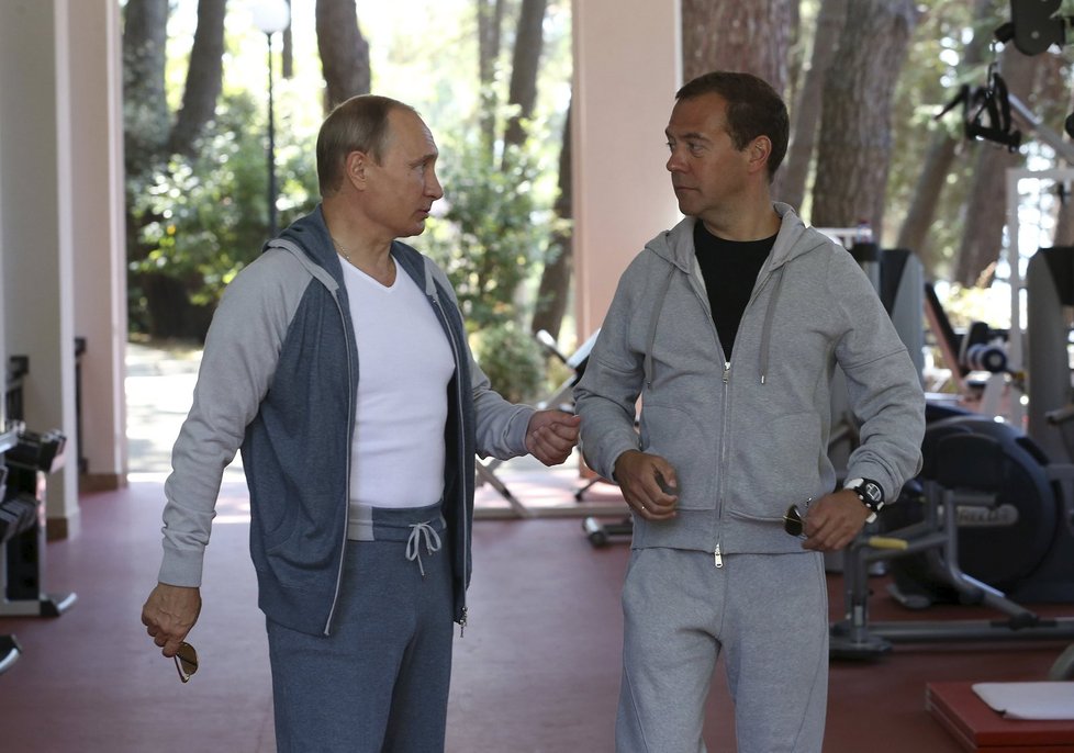 Vladimir Putin a Dmitrij Medveděv.