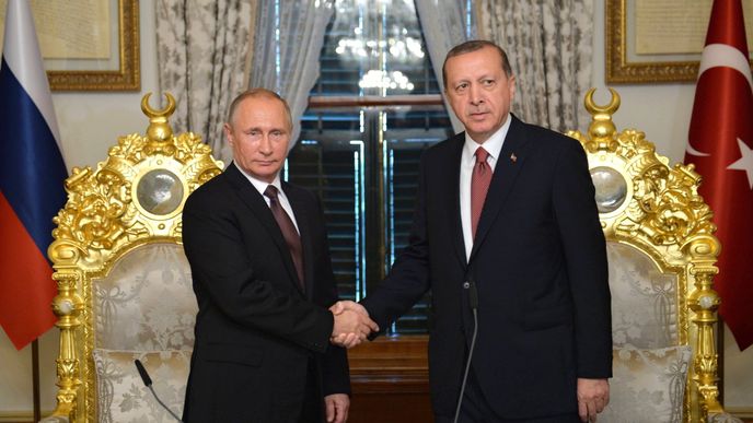 Ruský a turecký prezident Vladimir Putin a Recep Tayyip Erdoğan se setkali v Astaně