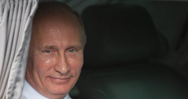 Moskva vrací úder Washingtonu: Nařčení Putina z korupce jsou prý nepřijatelná