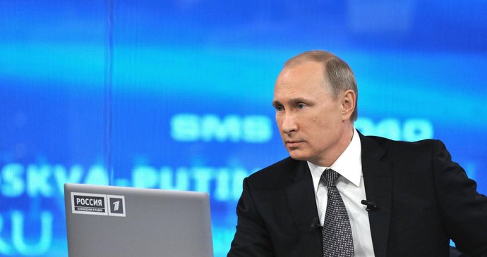 Putin odpovídal na otázky občanů: Euro byla chyba, Obama je slušný člověk