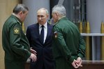 Vladimír Putin na zasedání ministerstva obrany