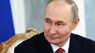 Rusko je ochotné znovu jednat o míru, řekl Putin. Postoje obou zemí se ale podle něj stále liší Rusko je ochotné znovu jednat o míru, řekl Putin. Postoje obou zemí se ale podle něj stále liší