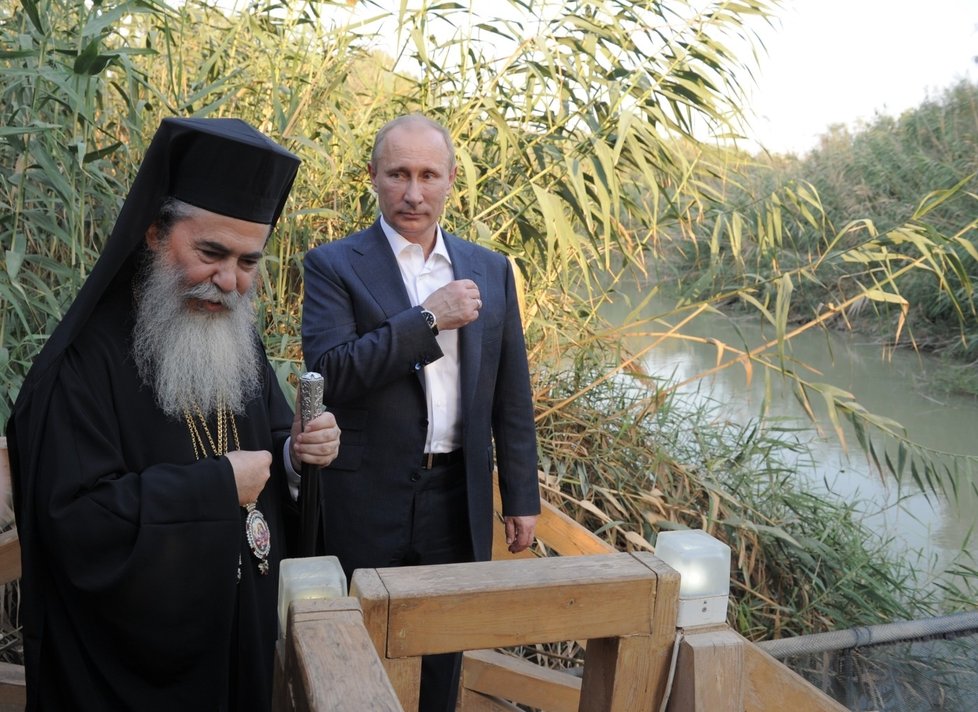 Putin na návštěvě Jordánska s patriarchou