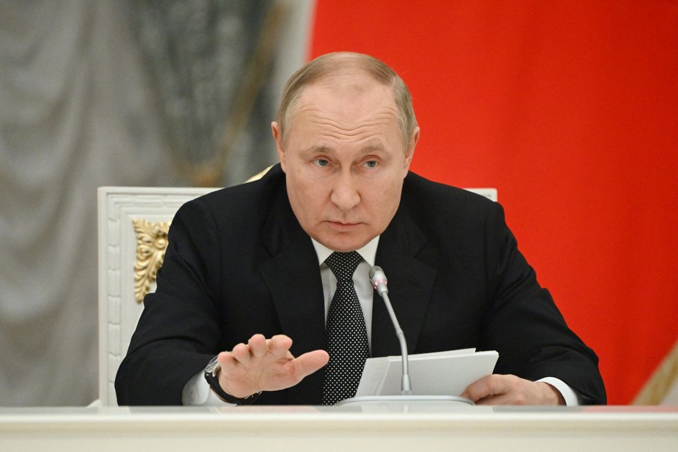 Ruský prezident Vladimir Putin (25. 5. 2022)