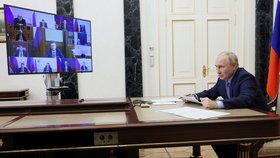 Vladimir Putin jednal s ruskými ministry (27. 9. 2023).