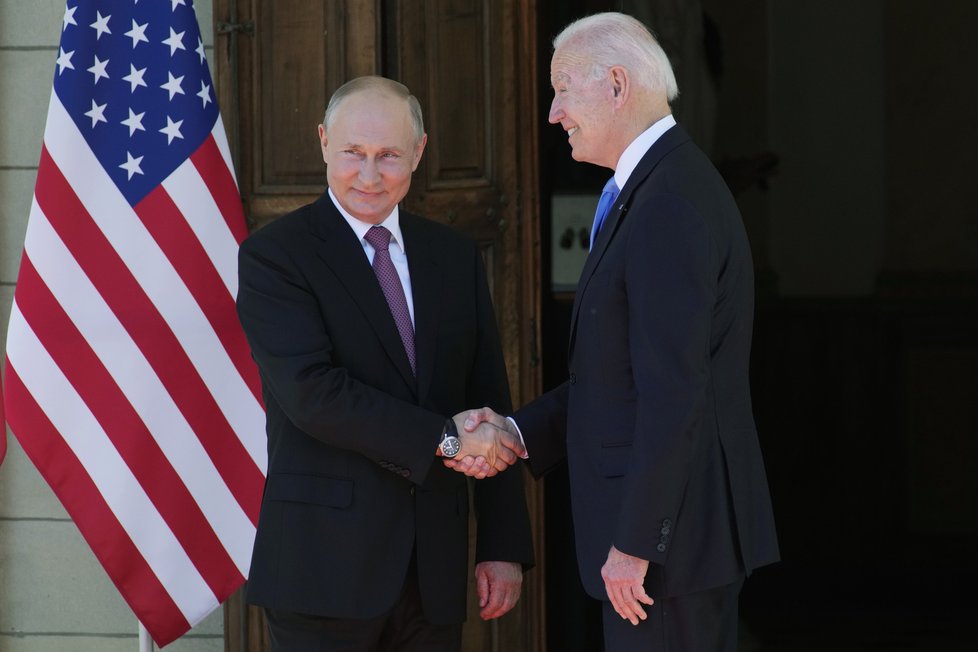 Summit v Ženevě: Ruský prezident Putin a prezident USA Biden (16. 6. 2021)