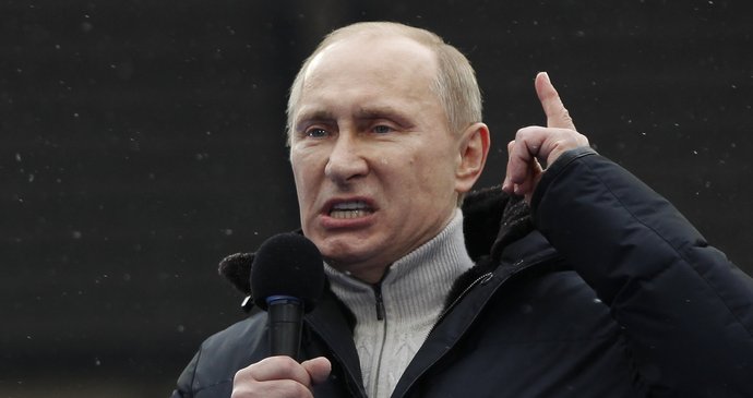 Vladimir Putin coca-colu nepije