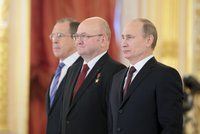 Remek končí v Moskvě. Vedení ambasády v Rusku opustí v lednu