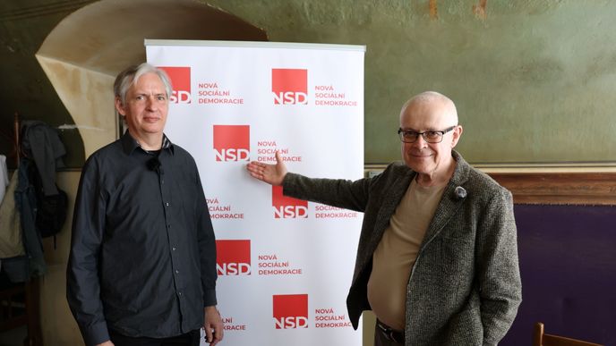 Exministr Jiří Dienstbier s Vladimírem Špidlou (1.5.2026) Exministr Jiří Dienstbier s Vladimírem Špidlou (1.5.2026)