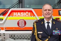 Zeman přijme generála Vlčka: Poděkuje za zásah hasičů při požáru v Českém Švýcarsku