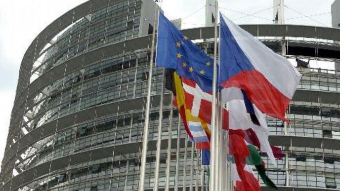 Vlajky států Evropské unie.