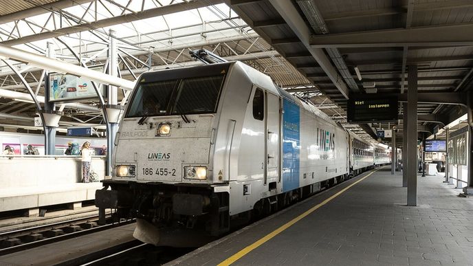 Soupravy družstva European Sleeper. Jeho vlaky nově spojují Prahu s Bruselem.